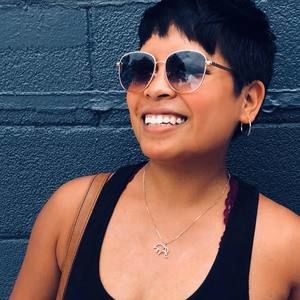 Meet your Posher, Leslie